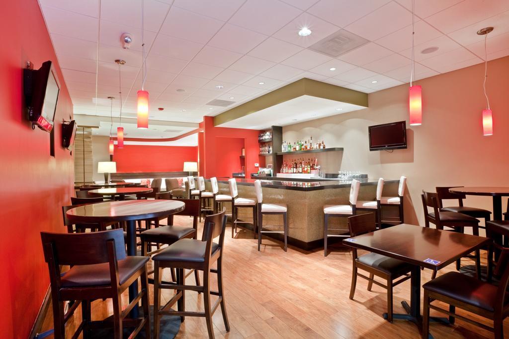 Holiday Inn Olathe Medical Center Restaurante foto