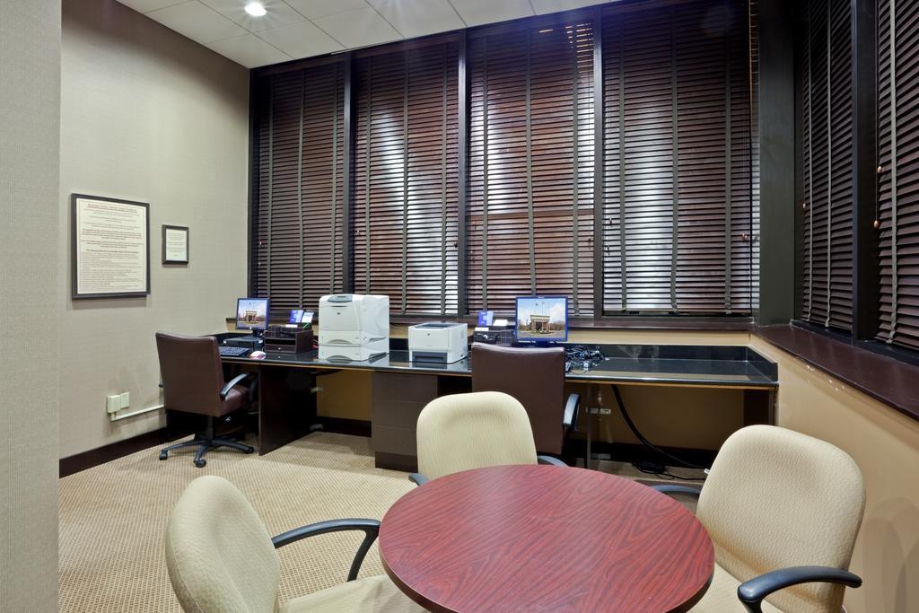 Holiday Inn Olathe Medical Center Facilidades foto